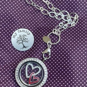 Beautiful Origami owl large locket, 2 plates, 32” chain.  Add your own charms!